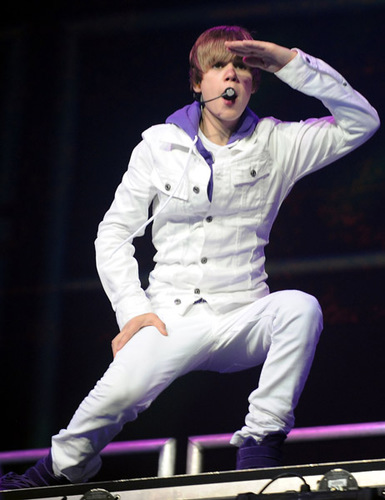 Justin Bieber followed me on 2-19-2010