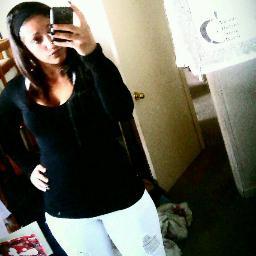 raychelltalbot's profile picture. #YellowBone