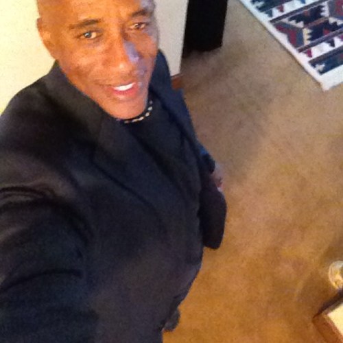 naughtienaud's profile picture. 