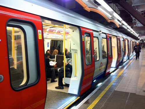 Campaign to improve Metropolitan Line services for passengers living in Amersham, Chesham, Chalfont & Latimer, Chorleywood and Rickmansworth.