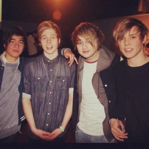 ItssGottaBeLou_'s profile picture. i wuv chuu baileybear. 1D/5SoS/WAT/Janoskians/BTC/