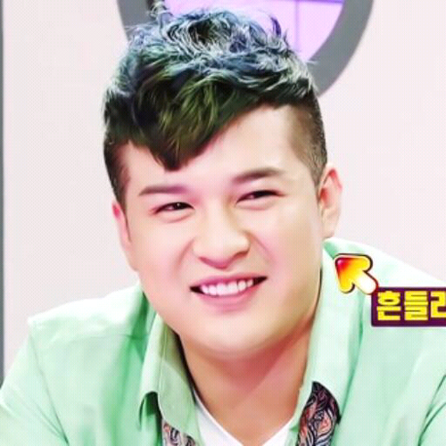 너의 작은 웃음조차 이렇게 난 행복한데 꿈이 아닌 너에게 약속해 많은 날이 지나가도 너를 위한 내가 될게 My Shining Moment Forever 