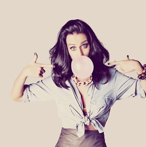 You make me feel like I'm losing my virginity~ Meow. I'm your Hummingbird Heartbeat. [#CWFamily]