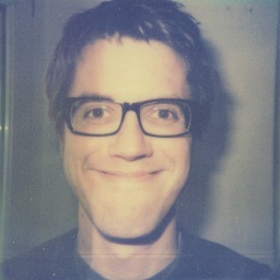 wisemadhatter's profile picture. 