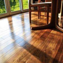 We are online suppliers of solid wood, engineered wood, laminates, carpets and underfloor heating. Supplying only trusted names both to trade and domestic.