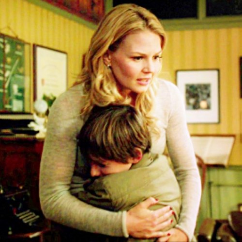 storybookemma's profile picture. I was sucked in a hat, to the land where I was born. But it's not the same and I've got to fix it and get back to my son.