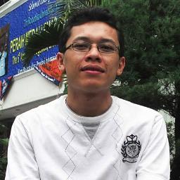 vicknzr83's profile picture. 