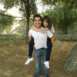 Sen Susup İçine Çekersin Söyleyemediklerini,
Onların İse Gördüğü Sadece Sigara İçen Birisi.
