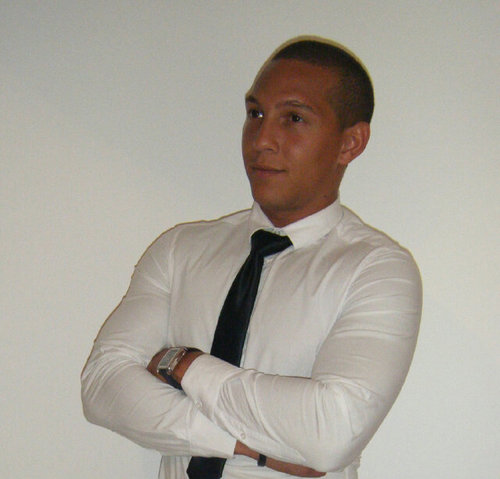 Follow me and i follow u unfollow and i unfollow u. Suis moi je te suis ne me suis plus et je tefface.#followback