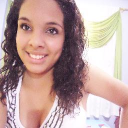 •x• α мєиiиα do soяяiso мαis docє є do olнαя мαis siиcєяo :D
         •x• ρєqυєиα ρяα qυєм vê, GIGαитє ρяα qυєм αмα! :&