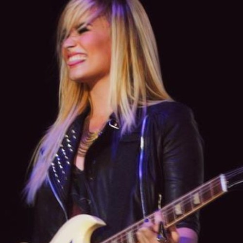 Vida se resumi em Demi Lovato! Lovatic/Lesbian for demi. Since: 30/09/12