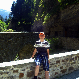 HeikoSchmidt8's profile picture. 