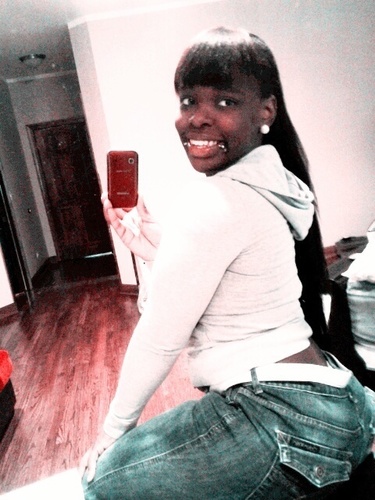 S.I.N.G.L.E W/NO WORRIES ..!! BO R.I.P HIM , TUNECHI R.I.P HIM , DARNELL R.I.P HIM IF U DISRESPECT THEM DEN U GONE MEET THEM ..!! HE WANNA EAT MY TWEET LEELEE