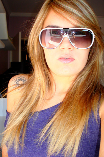 me add no meu msn
elisiana.silva@hotmail.com