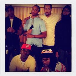 PDB is the unit and we ain't never letting go of our grip. Most young kings get their head cut off !!FOLLOW!!  --= @phredDIAMOND