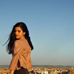 _patt94's profile picture. Farmacéutica. Adicta al café.