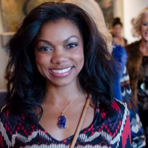 Lil_bit_Moore's profile picture. #Illini and #Mizzou Alum Avid #shopper and appreciator of everything fabulous!