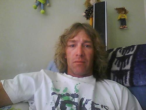 DeWinter10's profile picture. Tarot reading constrution worker.