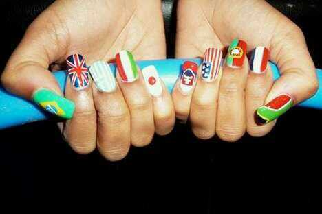 Volg ons voor de allerleukste nail-art en nagelweetjes ! En je weet, promo4promo! Help ons naar de 100 volgers! Liefs