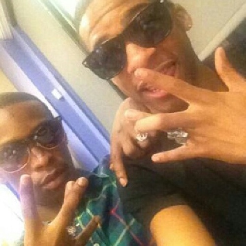 #NoIntro #TeamFollowBack #TeamLightSkin #TeamVirgo #TeamIdgaf follow Me ;)