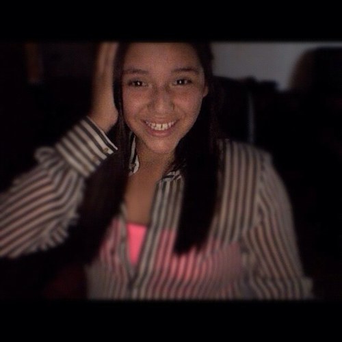 kesiah_xoxo's profile picture. Kesiah Olvera | @beast_deziraye is my sister | Old Vail | 7th Grader . Follow me ? (: