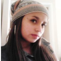 Mi Nombre es Francisca Zamora :)  tengo 16 añitos , 
soy simpática y tierna me gusta conocer gente y eso si quieres saber mas de mi pídeme face :)! *.* bye