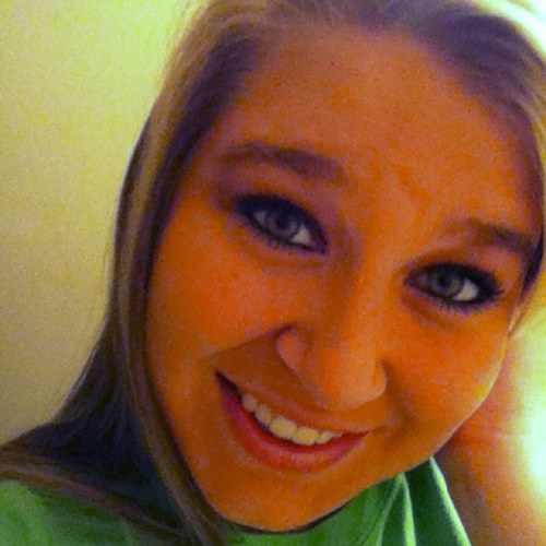 College Student. Taken3. Engaged3 Lovely3 Blonde Hair, Green Eyes3&&pretty much amazingg!