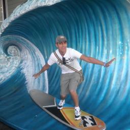 TedSmuggles's profile picture. 