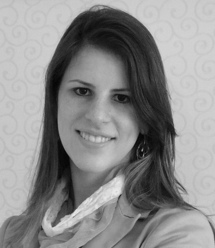 Psicóloga Especialista em Neuropsicologia Clínica. Consultório: Vital Policlínica / Lauro Müller 640 centro Lages/SC. (49) 32270434   vitalpoliclinica@gmail.com