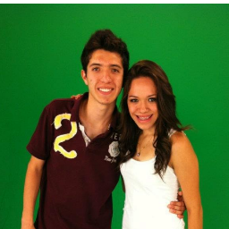 nunca olvidare el dia que  @caro camargo me empezo a seguir fue el 1-oct-2012 te amo caro eres la mejor