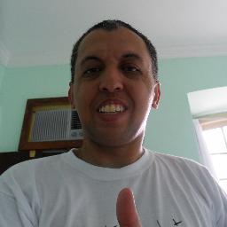 sou gente boa, axezeiro, camarada, brincalhão, amigo e gosto de fazer amizades