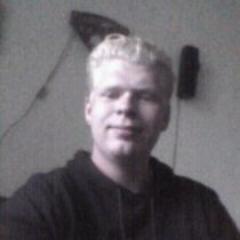 ik zoek een leuke meid en kan onder dak bieden in ruil voor sex desnoods hahah xxx laat maar wat horen poekie13-06-09@hotmail.nl