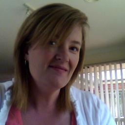 In business as an ENJOpreneur, helping people detox their homes. Passionate about the environment and loves taking time to chill to do some craft.
