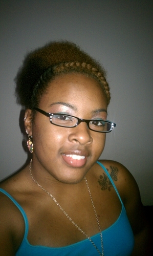 LeadingLady85's profile picture. Strong in the woman that I am becoming.....#teamcancer, #teamnaturalbeauty