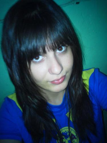 CrystyBer's profile picture. 