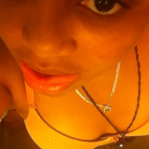 shawtyaredbone's profile picture. U want u beg for it u messing with a thickk redbone a.k.a mizz dimplez all dha way @team dimplez baby live ya life ,big up to all the yadiez haha stay live****