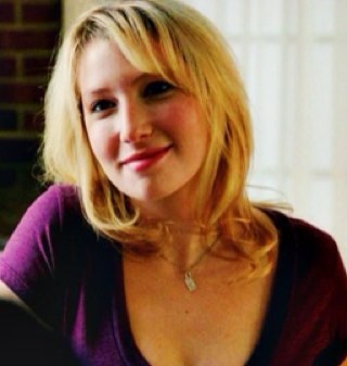 ((RP account 11-24-11)) My name is Rachel, I have one sweet daughter @ella_fringe. We currently are living in Chicago. http://t.co/Aw9Z8oqXiU