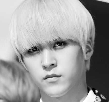 내가 디따많이 아끼고 사랑하는 우리여보. 팅쏜여보 사랑해요♥ Loving U Forever.