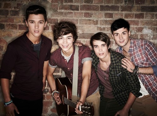 UnionJFans4's profile picture. Hello , I'm From Chilee! , I Love Union J ! @UnionJworld ♥