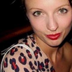 Dancer, writer and teacher, relocated from the UK to Hong Kong to see what the Asia World City has to offer.