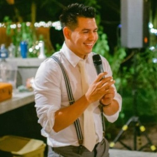 geoZaz's profile picture. Follower of CHRIST. Average guy with an oversize heart. lover of family, friends, food, music, coffee, SPORTS. Lets be friends :)