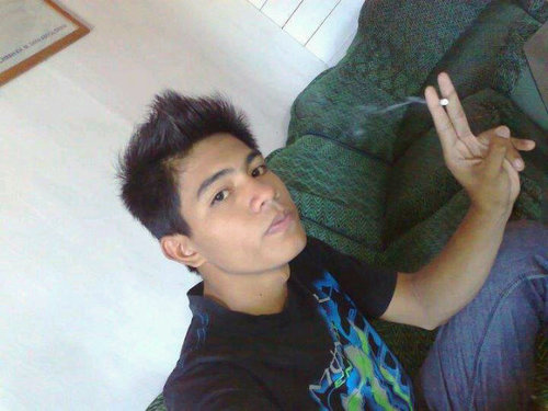 Gk suka klo hidup ku ϑi  setting.                  Krna aku tau ɑ̤̈̊ƥɑ̤̈̊  ƔǻŋǤ hrus aku lakukan dan aku tau ♏ãπαª ƔǻŋǤ baik dan ♏ãπαª ƔǻŋǤ buruk...