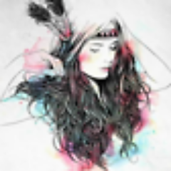 LuVSoaRazaf's profile picture. Femme active, ambitieuse et ouverte d'esprit (enfin, je le pense)