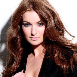 Presenter, Model, Social Media/Marketing. Enquiries to hello@lisakav.com                                      https://t.co/7NXj9h4n7u