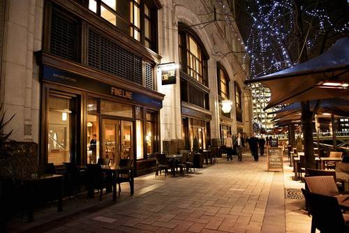 The bar in Canary Wharf to sample craft beer, we have the best selection out there. We also do great food.