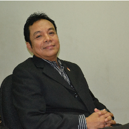 SYAHNAN PHALIPI & ASSOCIATES; MANAGEMENT & LEGAL CONSULTANTS. Mbl: 0811840101, Jakarta Indonesia. MOTIVATOR UKM # 1 - AYO BERBISNIS Smart Networrk