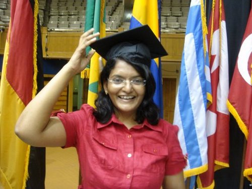 Techno enthusiast- believer in power of technology to transform society ; mom to two amazing boys.
