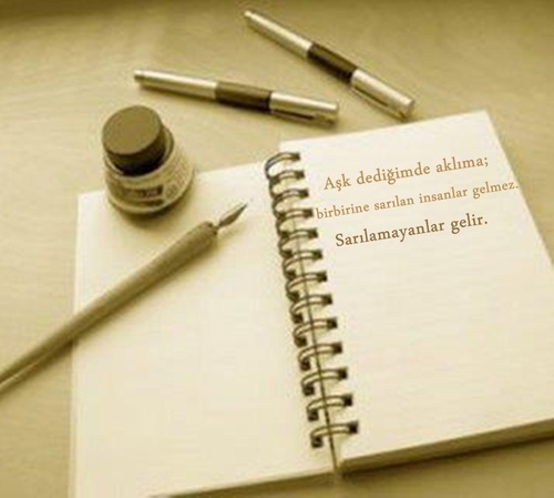 esrakocaman11's profile picture. 