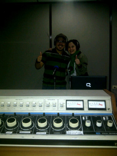 Lizzie Díaz y @jjcr99 en un Espacio que ofrece información variada, curiosidades, gastronomía, deportes, salud y belleza.
