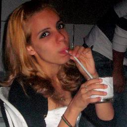 19 anos .. 
15/11/92 .... 
Mas rico é aquele que busca na fé, tornar tudo possível..